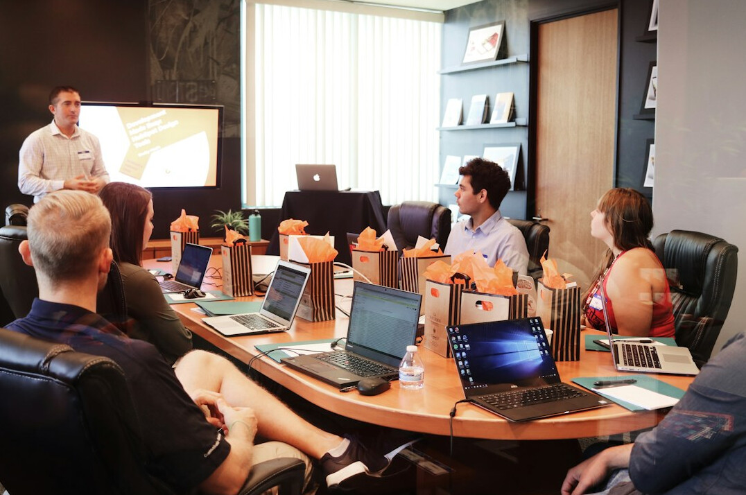 group discussion meeting
